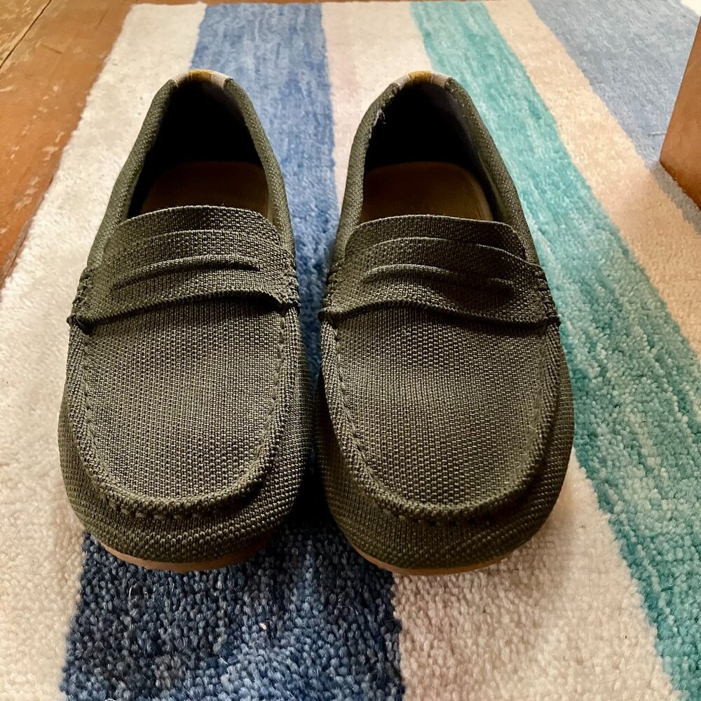 EUC Rothy’s The Driver Loafers Retired Cypress Green